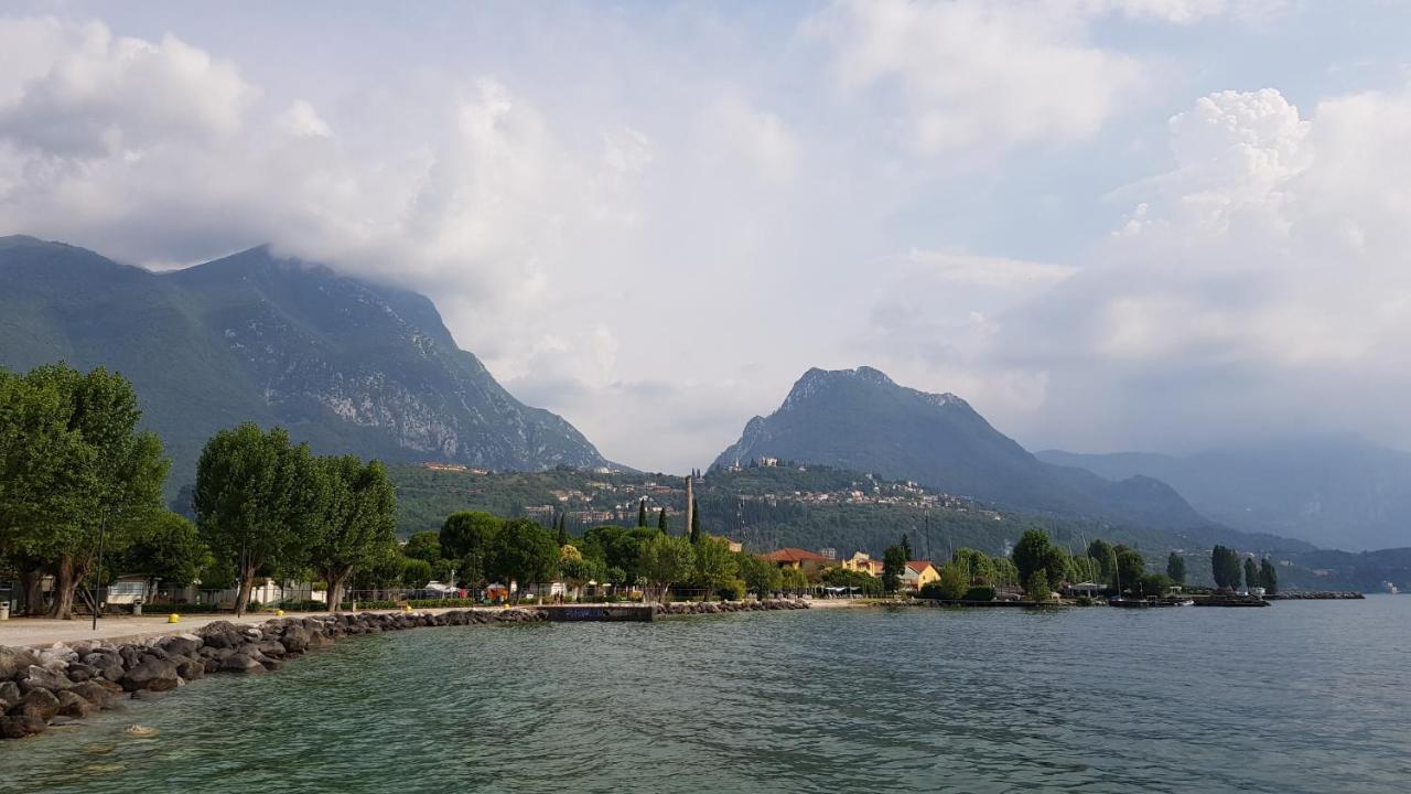 Albergo Meuble Olivi Toscolano Maderno Dış mekan fotoğraf