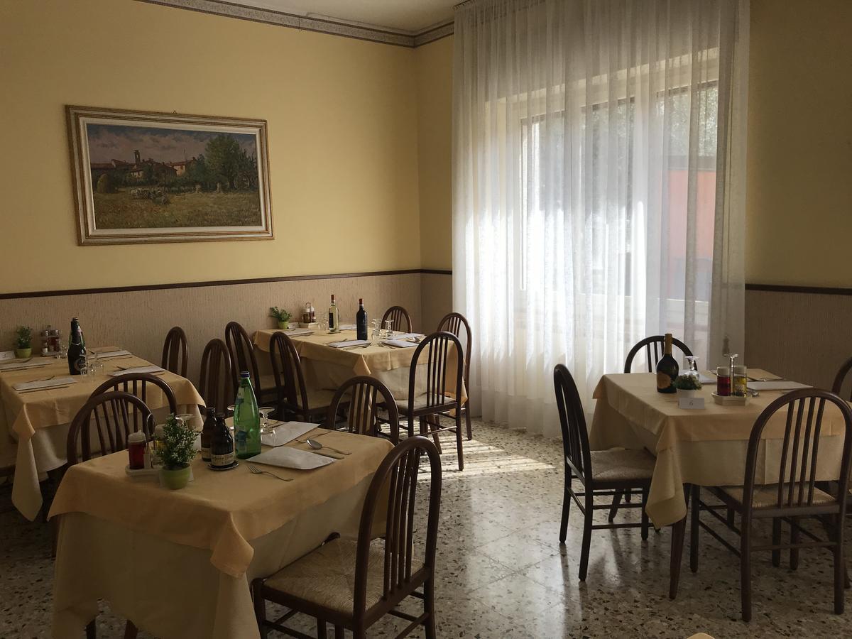 Albergo Meuble Olivi Toscolano Maderno Dış mekan fotoğraf