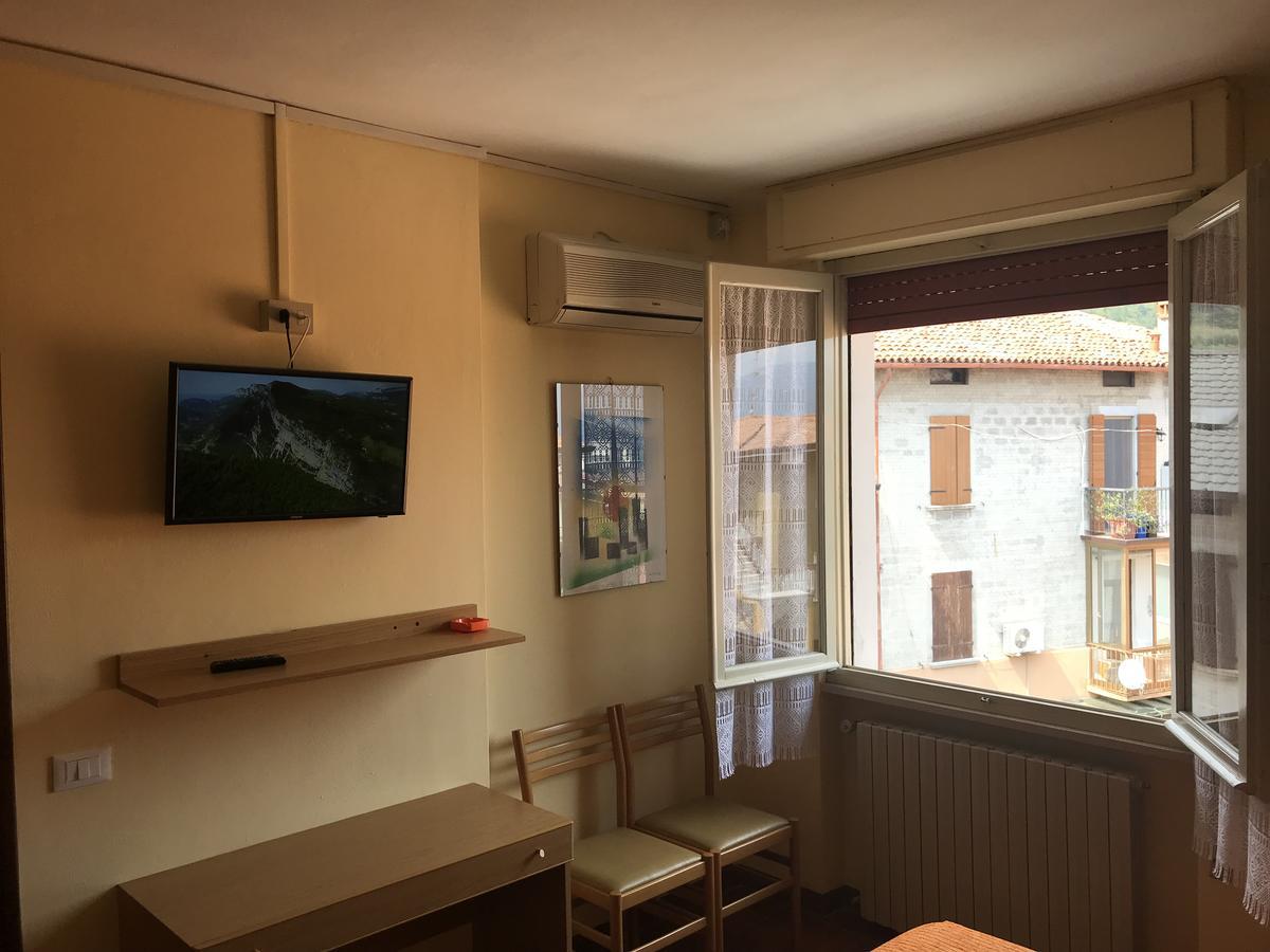Albergo Meuble Olivi Toscolano Maderno Dış mekan fotoğraf