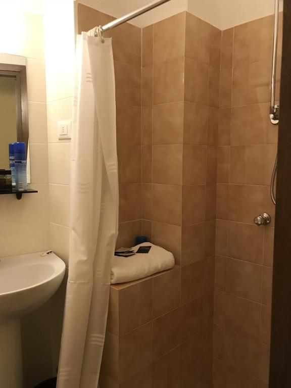 Albergo Meuble Olivi Toscolano Maderno Dış mekan fotoğraf